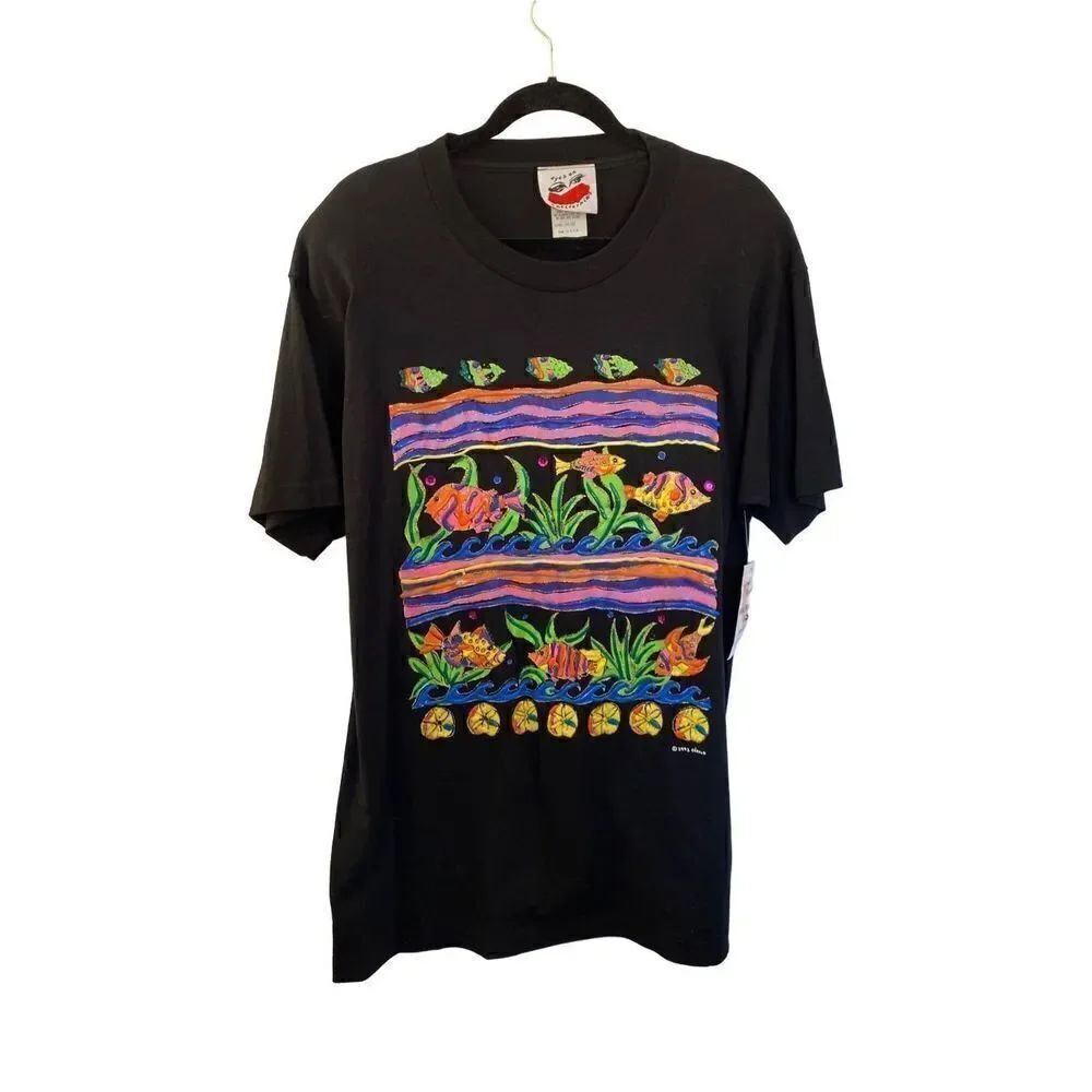 Vtg dead stock Y2K eyes on California hand-painted, puffy paint T-shirt 